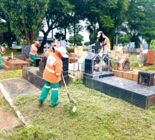 Cemitérios municipais recebem serviços de limpeza e manutenção