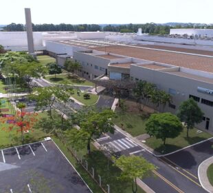 Governo de Goiás comemora investimentos de R$ 4 bilhões da Mitsubishi em Catalão